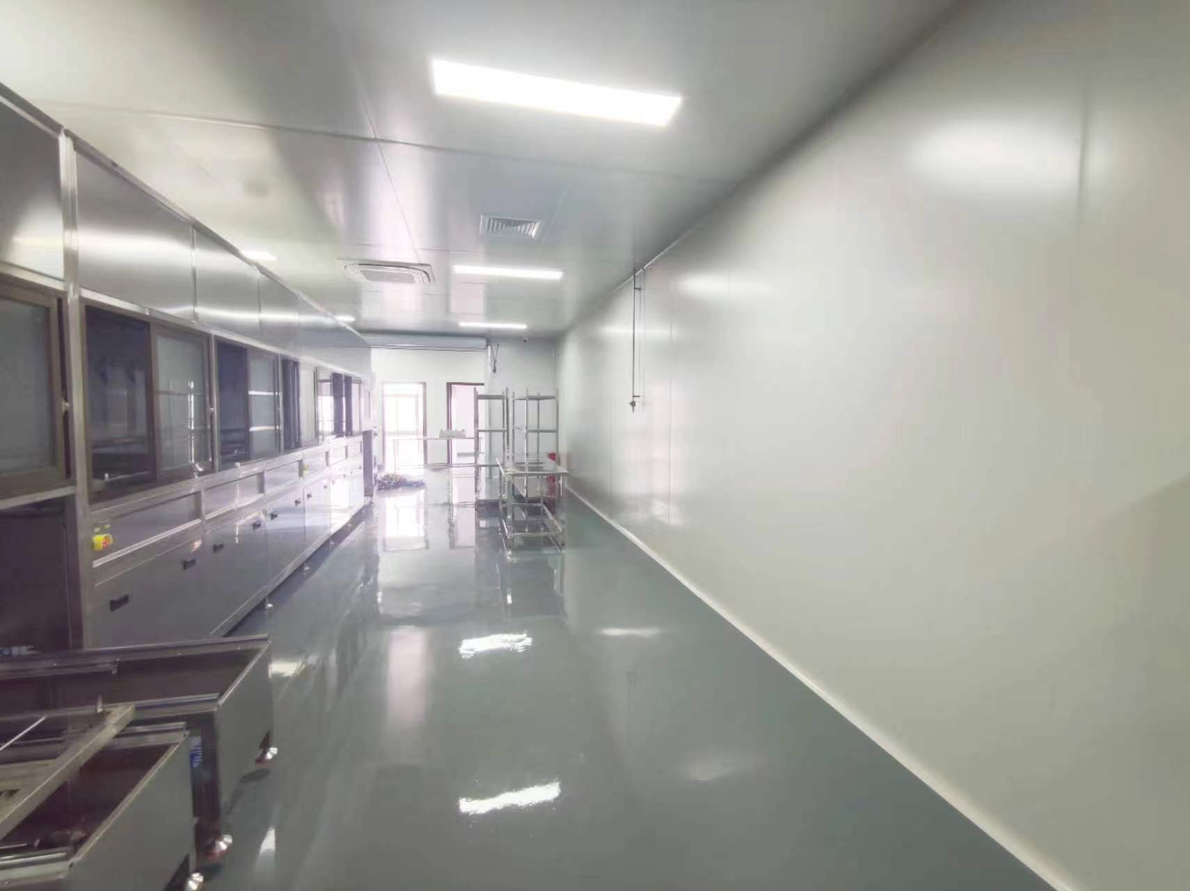 萬級潔凈區(qū)裝修圖片